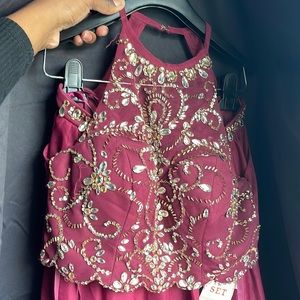 Prom/ Special Occasion 2 peice dress. Long skirt, with beaded detail. Size 3